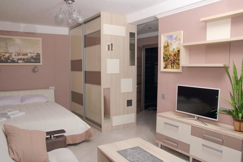 Apartment Obolonskiy Prospekt 31 Kiew Exterior foto